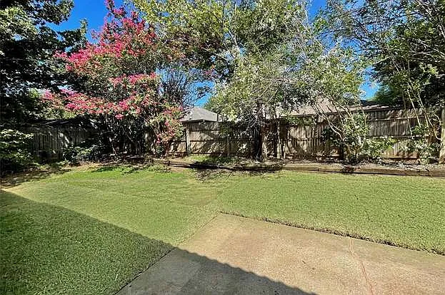 5704 Sterling Green Trl — Photo 69
