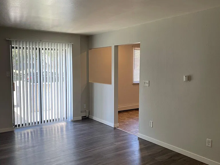 504 S Johnson St #1 — Photo 5