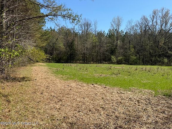 5th image of County Road 4102
