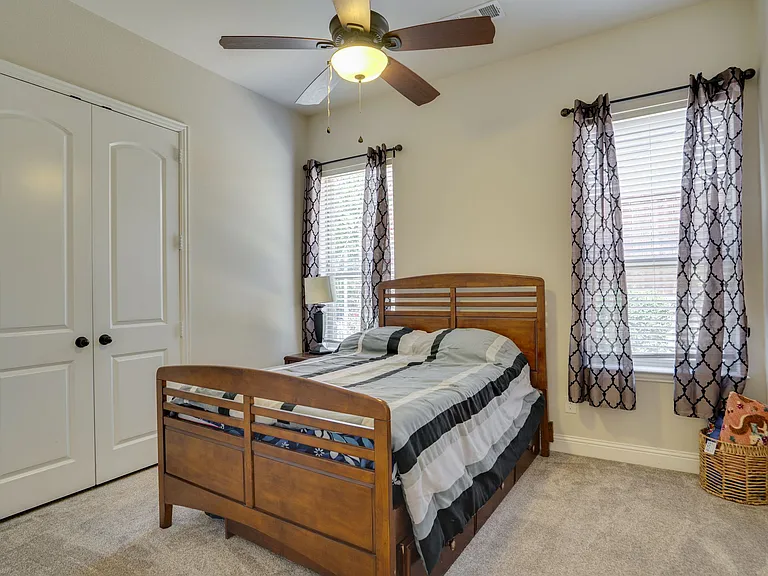 1604 Woodrose Ct — Photo 42