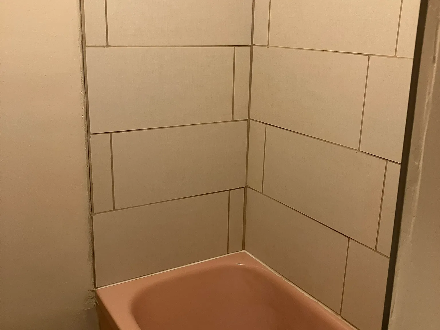1 bed, 425 sqft, $1,100 — Photo 2