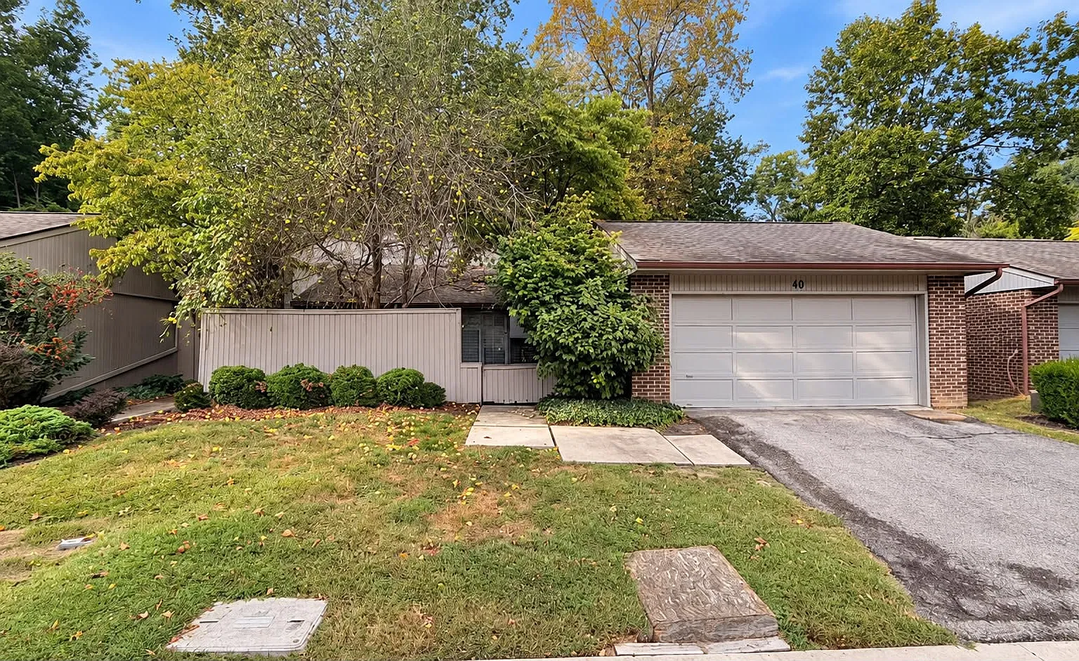 3 bed, 2.5 bath, 2032 sqft, $1,700 — Photo 1