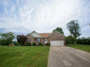 142 Highland Springs Ct, Mount Washington, KY 40047