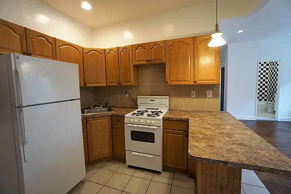 Rented by Compass | media 5