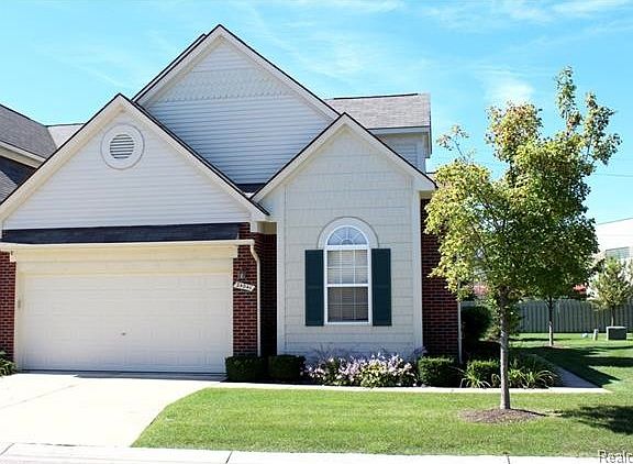 3rd image of 24041 Noble Dr #1