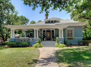 705 W Oak St, Denton, TX 76201