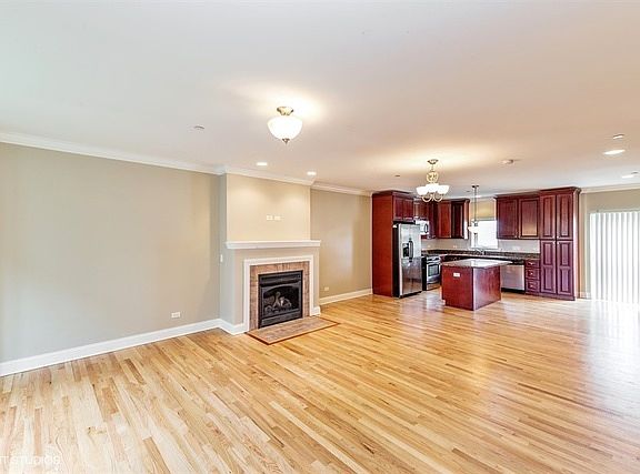 3rd image of 3880 Wehrman Ave