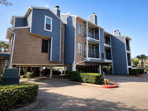 2nd image of 18515 Egret Bay Blvd APT 1204