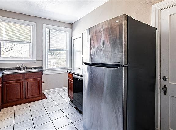 5th image of 3432 Upperline St