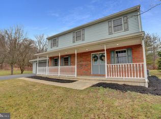 322 Greenbriar Rd, Lewistown, PA 17044