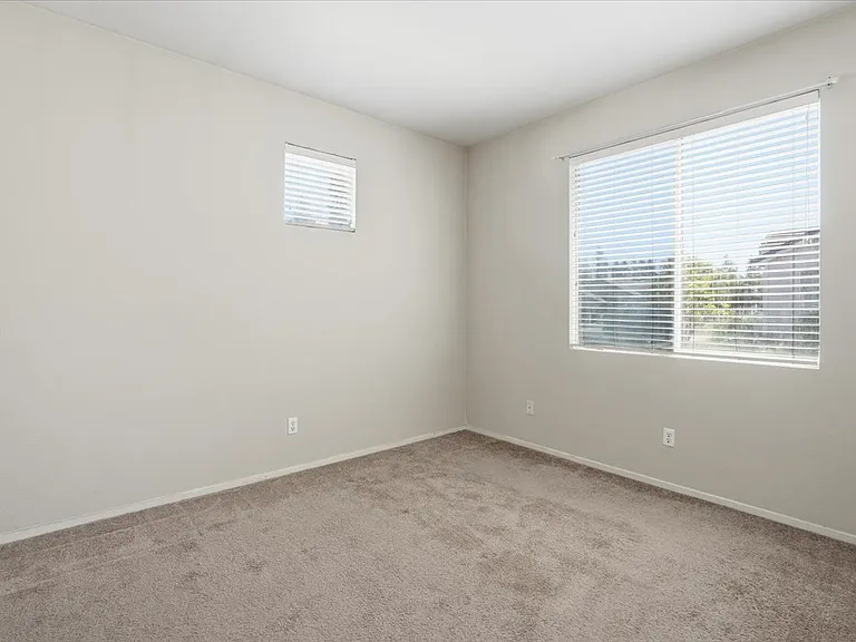 9386 Laguna Pointe Way — Photo 23