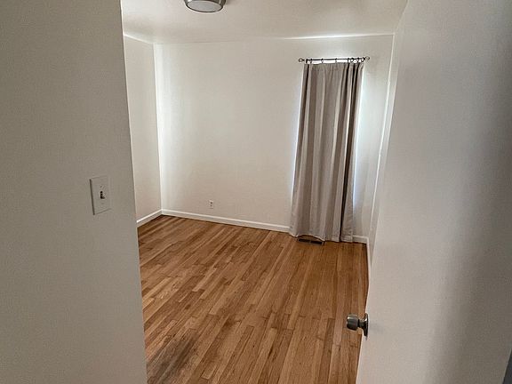 4th image of 4533 Utah Dr