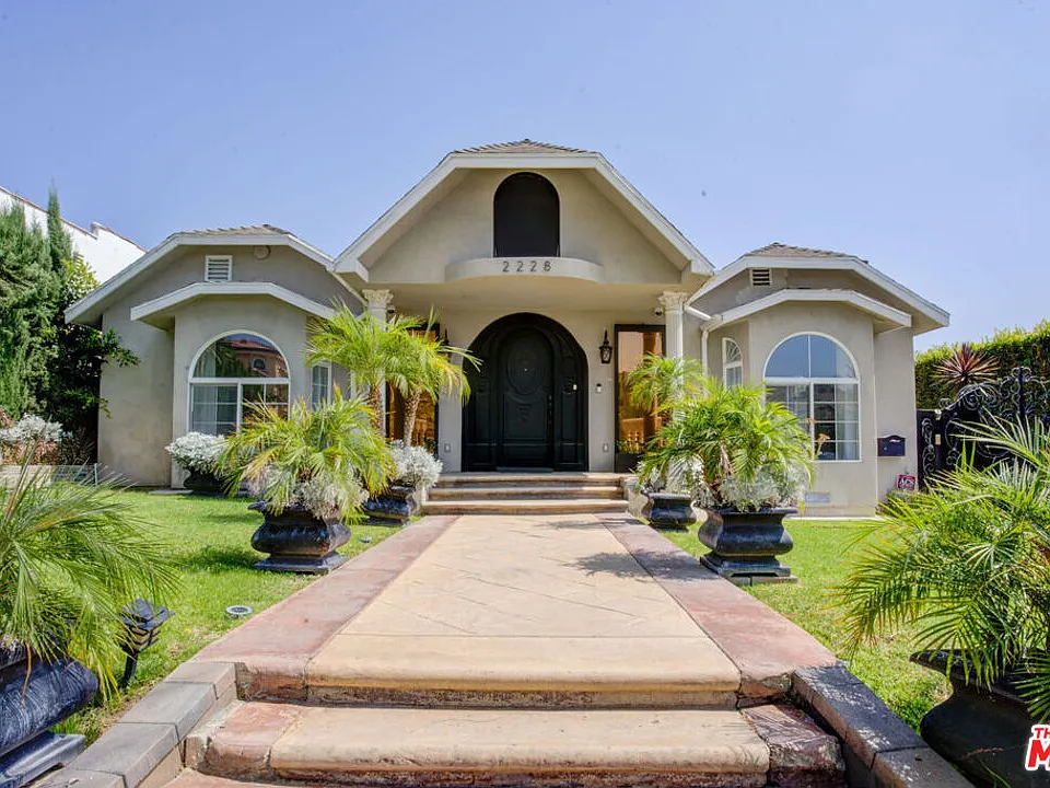 2228 Nella Vista Ave