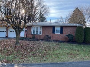 855 Superior Ave #B, Salem, OH 44460