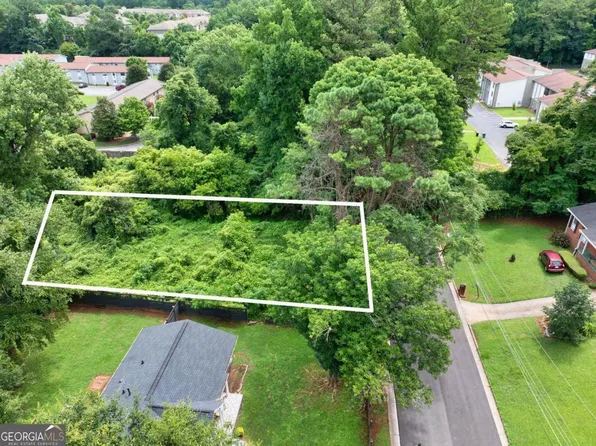 69 Glenrose Cir SW, Atlanta, GA 30354