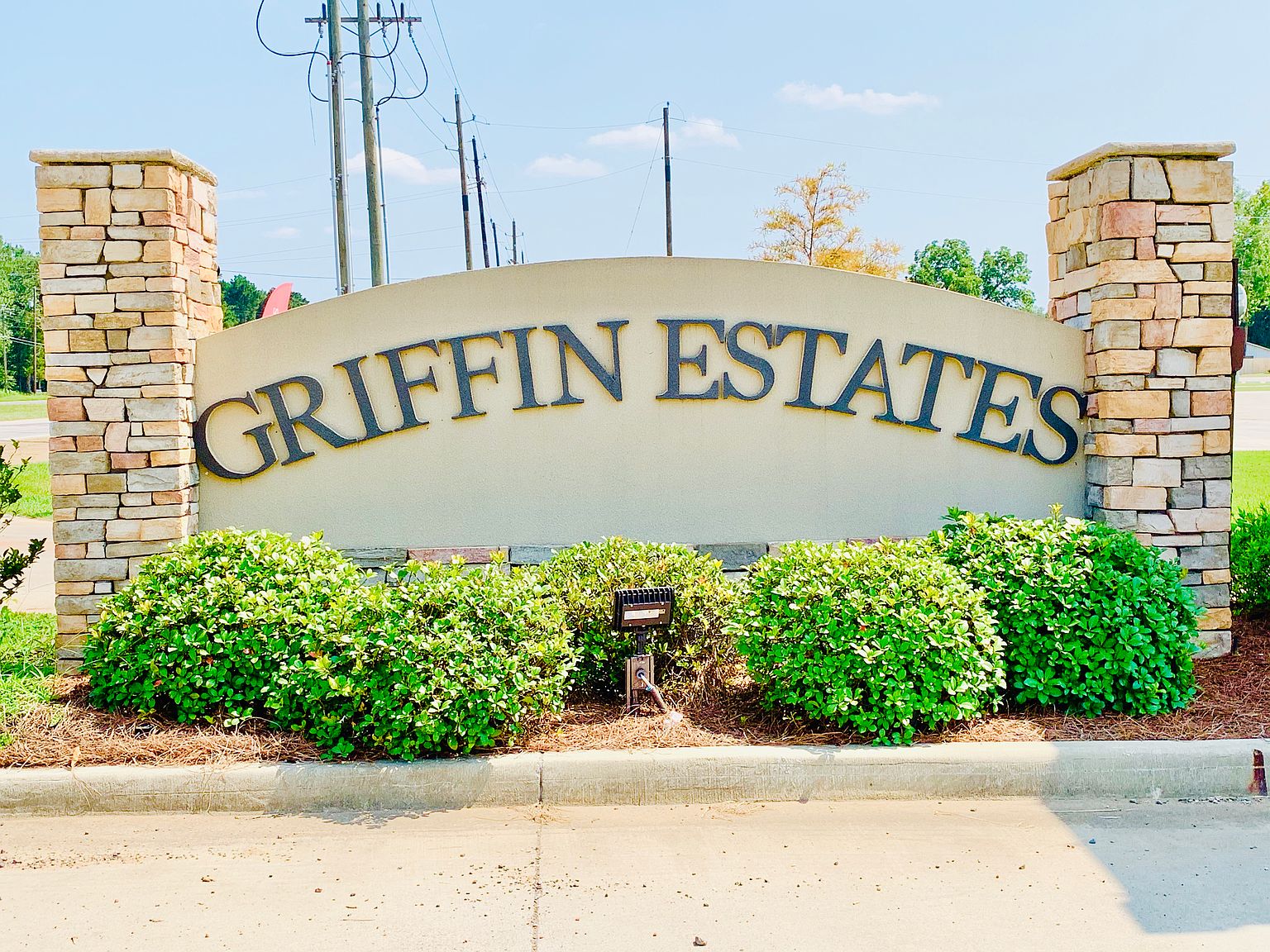 Griffin Estates by Lighthouse Construction and Development in Stonewall