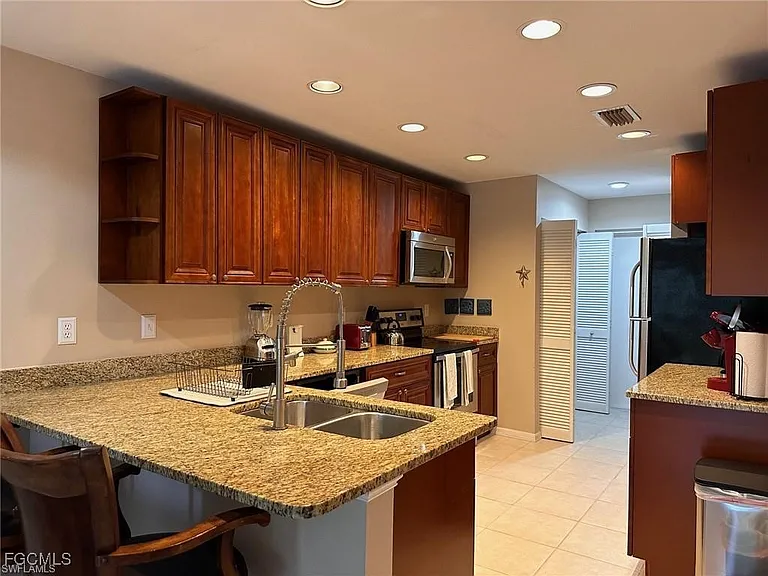 12020 Champions Green Way #112 — Photo 14