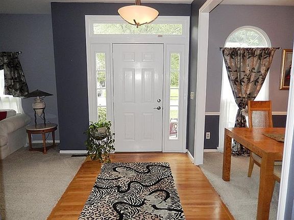 3rd image of 9373 Old Village Dr