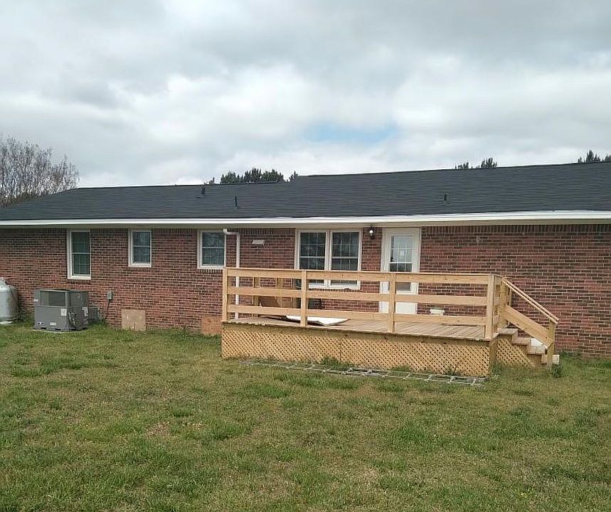 2nd image of 13535 Us Highway 301