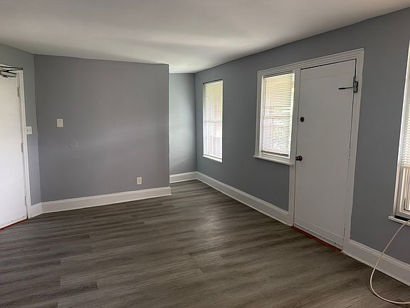 4th image of 606 Northwest St #02a69a6cb