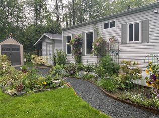 2140 20th St #16, Courtenay, BC V9N 2G6