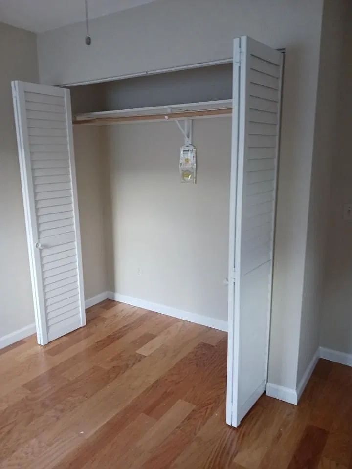 3 bed, 1000 sqft, $2,600 — Photo 4