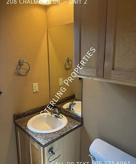 208 Chalmette Dr #2 — Photo 20