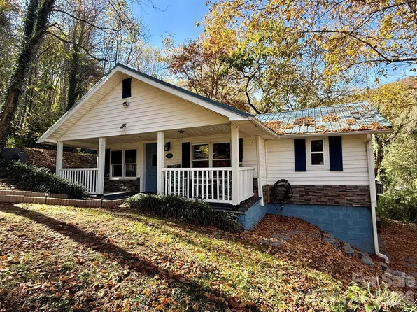105 Painter St, Sylva, NC 28779