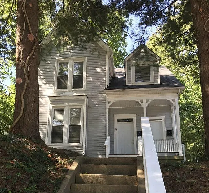 114 N Ewing Ave #1
