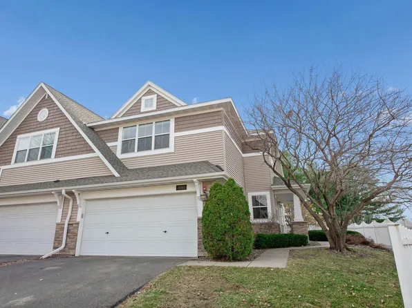 9980 Indigo Dr, Eden Prairie, MN 55347