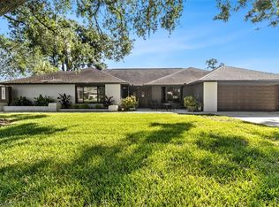 10911 Victoria Arbor Way, Temple Terrace, FL 33617