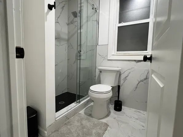 224 Claremont Avenue image 8 of 10