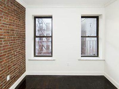 2nd image of 500 Laguardia Pl APT 2