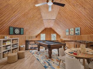 161 White Oak Cir, Pointblank, TX 77364