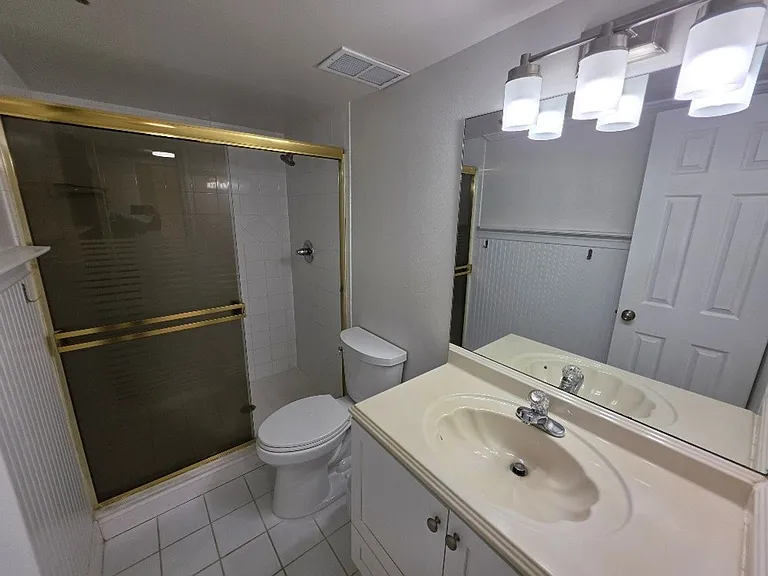5301 S Atlantic Ave #11 — Photo 10