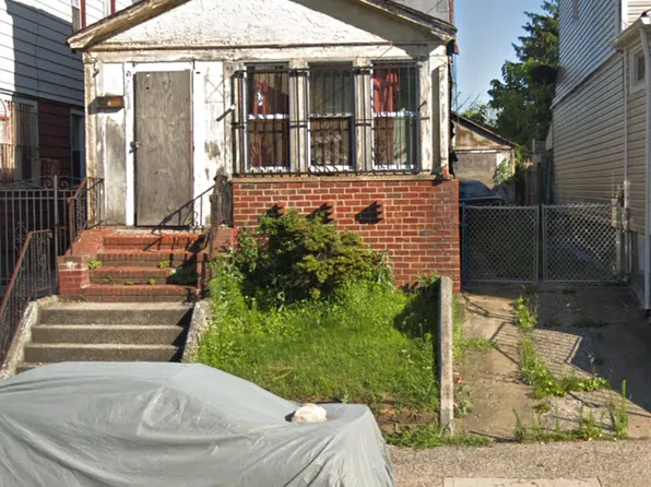 15814 111th Ave, Jamaica, NY 11433