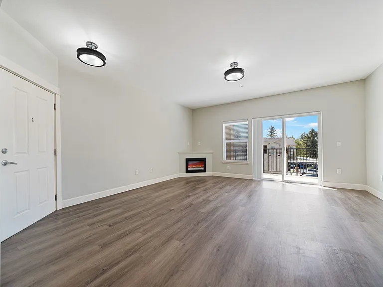 Webster Ridge Apartments — Photo 56