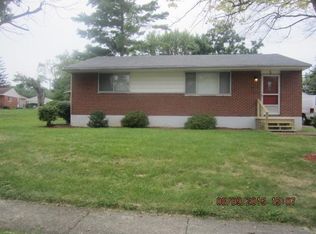 1 Whispering Dr, Dayton, OH