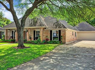 2919 Riata Ln, Houston, TX 77043