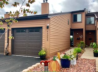 48055 Bayshore Dr, Van Buren Twp, MI 48111