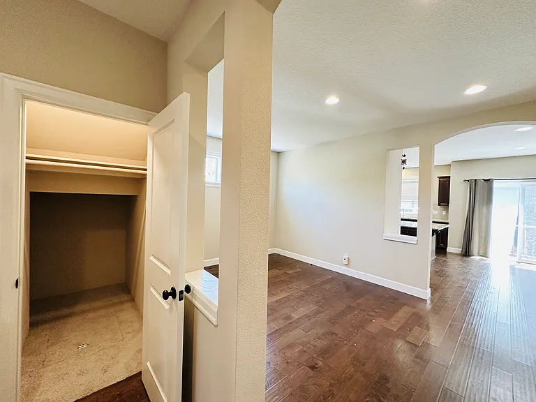 17090 NW Anita St — Photo 10