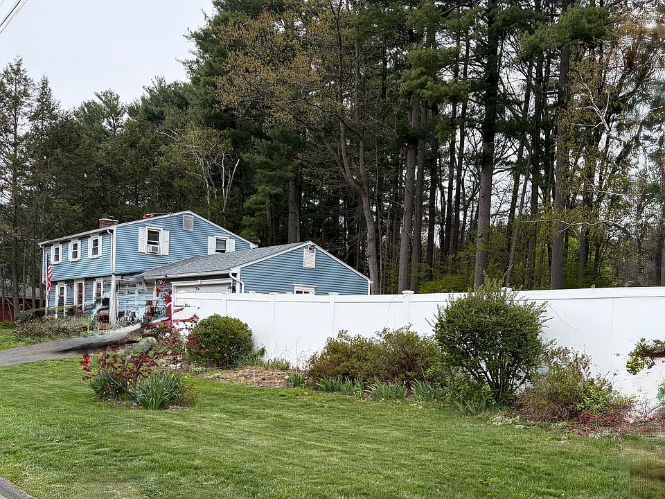 2nd image of 32 Brook Road