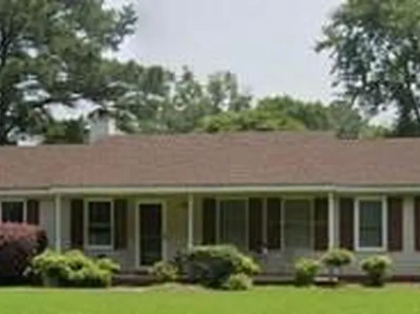 4503 Twin Pines Rd, Portsmouth, VA 23703