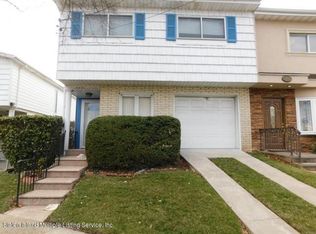 2897 Amboy Rd, Staten Island, NY 10306