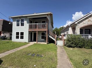 1911 40th St, Galveston, TX 77550