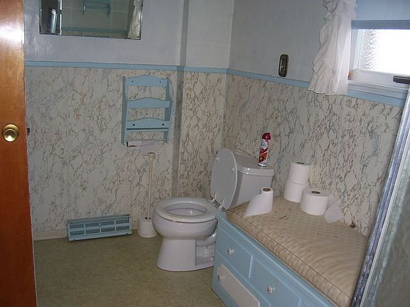 5th image of 607 W Linden Ave