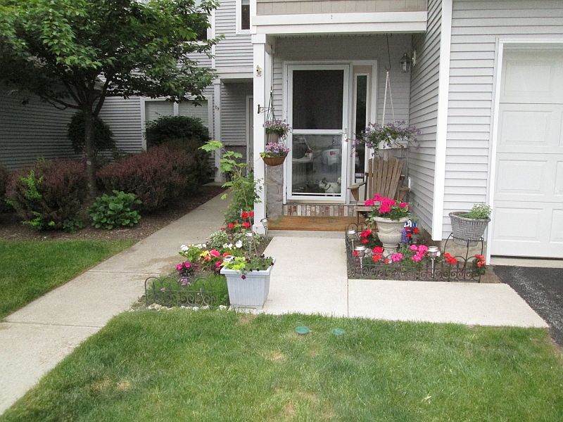 1st image of 31 Eagles Nest Ln