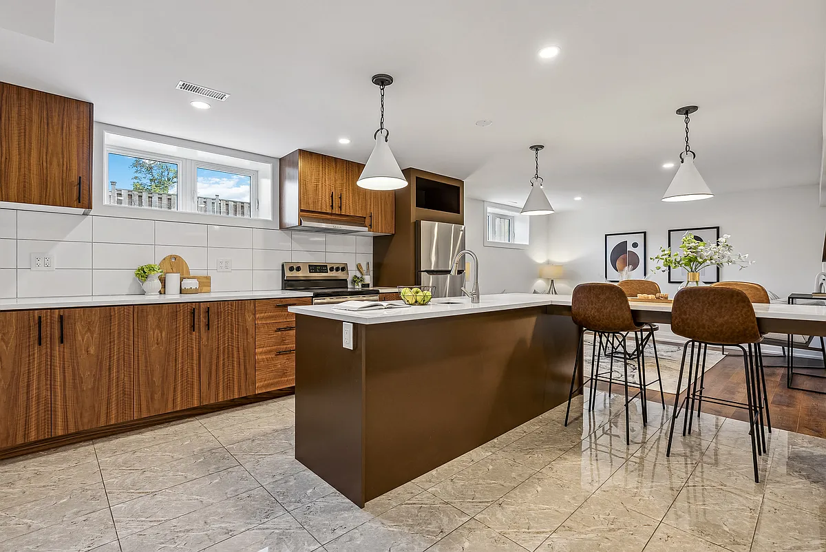 Building Photo - 32 Warbeck Pl #B