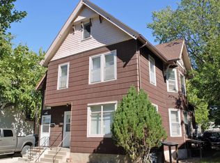 322 1/2 W 9th St #2, Winona, MN 55987