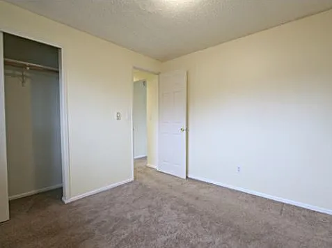 3704 S Gunnison St — Photo 7